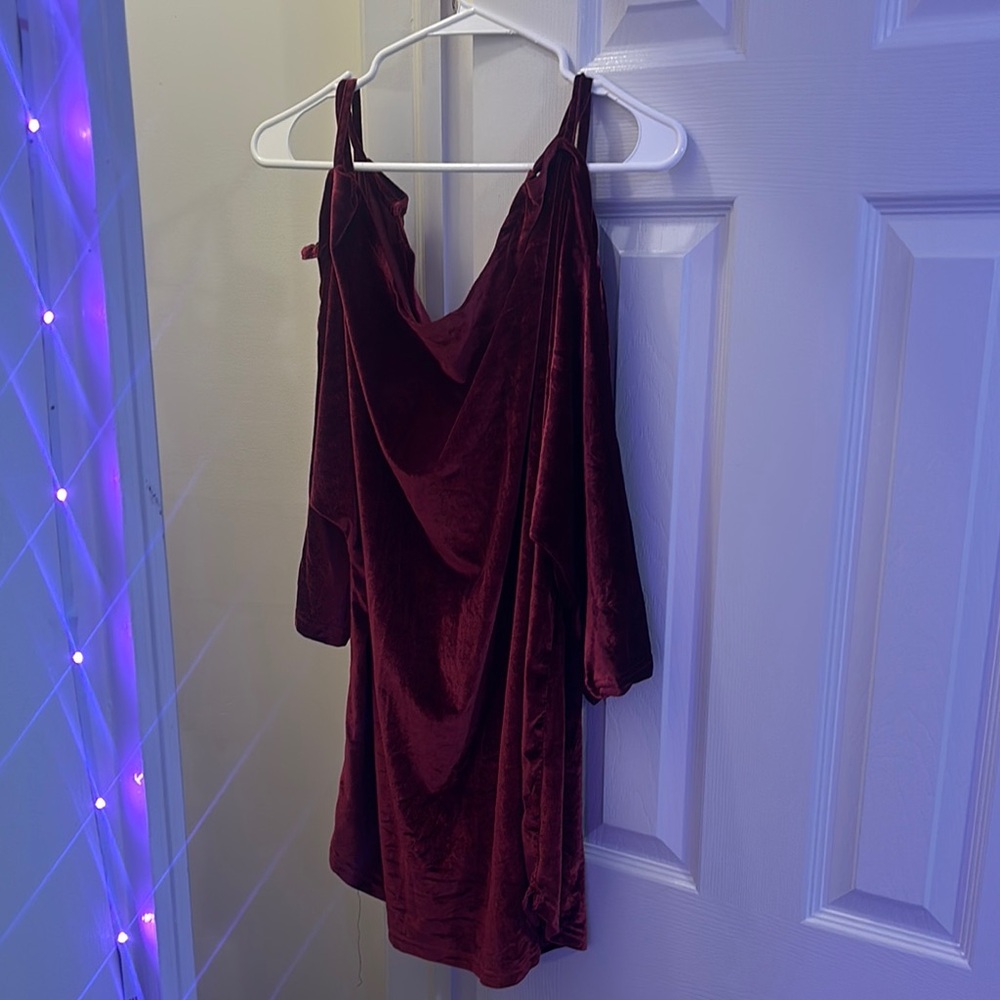 Rouge! Velvet Blouse in Deep Burgundy